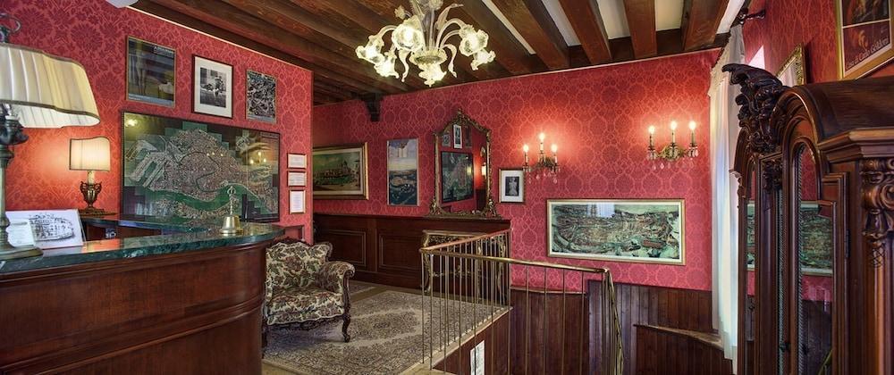 Hotel Galleria Венеція Екстер'єр фото